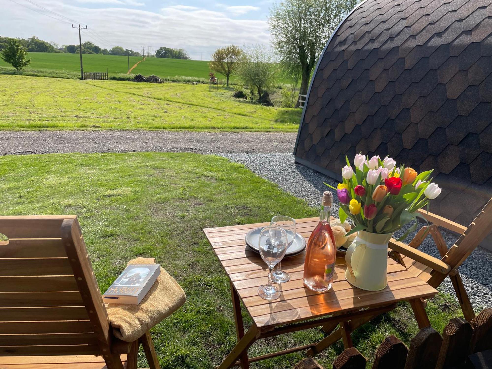 Waterpump Pod For 2 Adults With Ensuite In The Suffolk Countryside Badingham Dış mekan fotoğraf